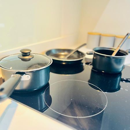 Stylish Studio Apartment Near To Old Trafford Stadium Manchester Extérieur photo