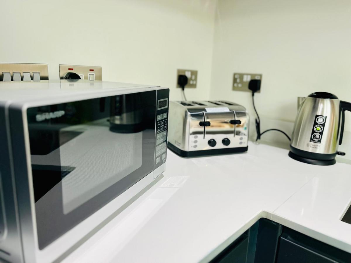 Stylish Studio Apartment Near To Old Trafford Stadium Manchester Extérieur photo